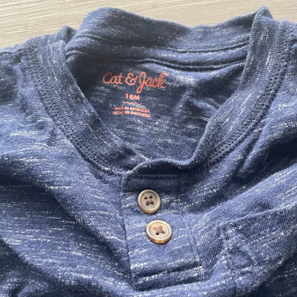 Cat & Jack Toddler Boy Blue Short Sleeve Tee 18 months, Brown Button Up - Picture 4 of 6